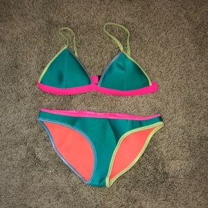 Triangl bathing suit